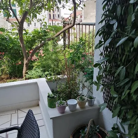 Lucija * Podgora (Split-Dalmatia)